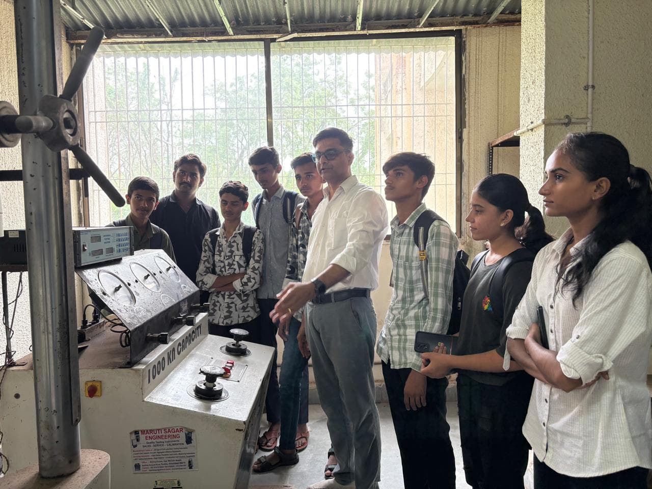 Materials Lab (Applied Mechanics)