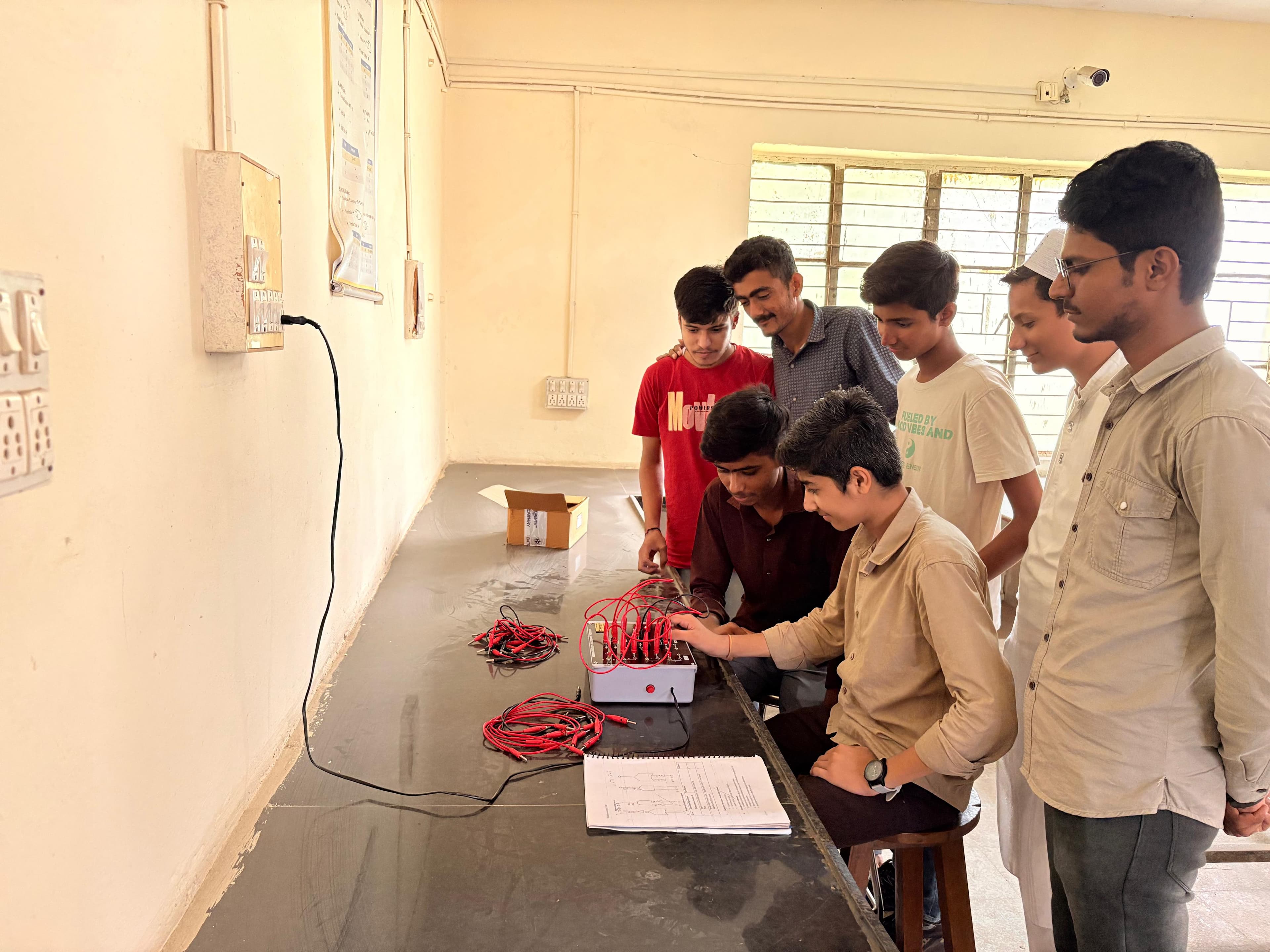 Electronics Lab, Electronics Lab