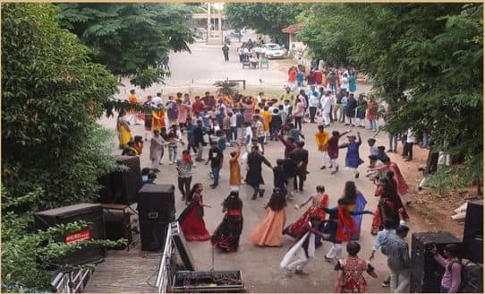 Navratri Celebration on Campus (2)