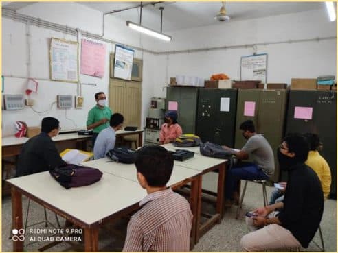 Offline Laboratory Sessions Resume Amid COVID-19 (1)