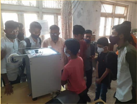 Installation of 3-D Printer at Campus (2)